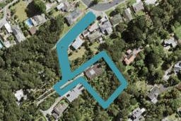 38A Staincross Street, Green Bay, Auckland