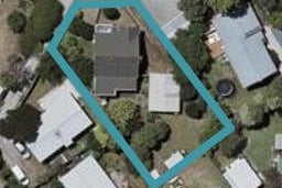 8 Rodney Grove, Paraparaumu