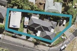 1/1 Raleigh Road, Northcote, Auckland