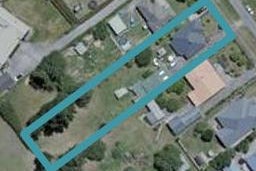 8 Grey Street, Martinborough