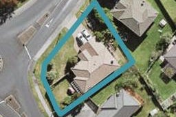 99 Unsworth Drive, Unsworth Heights, Auckland
