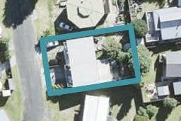 2/10 Pioneer Crescent, Omaha, Auckland