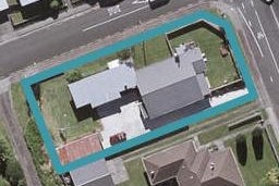 19 Omata Road, Westown, New Plymouth