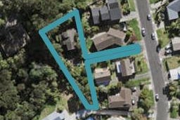 9 Glen Vista Place, Bayview, Auckland