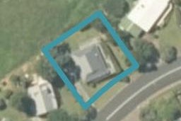 136 Bambury Place, Onemana, Whangamatā