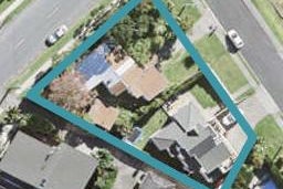 1/41 Deep Creek Road, Waiake, Auckland
