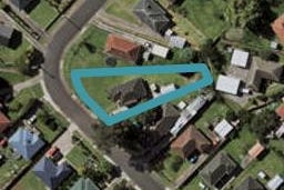 16 Cooper Crescent, Otara, Auckland