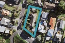 32 Seaside Avenue, Waterview, Auckland