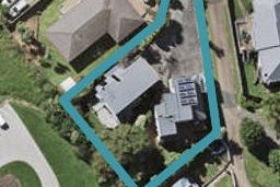 2/64 Centorian Drive, Windsor Park, Auckland