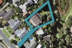 2/12 Rapallo Place, Farm Cove, Auckland