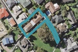 1/35 Voltaire Court, Botany Downs, Auckland