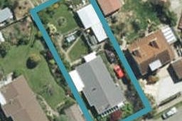 14 Lord Auckland Road, Wakefield