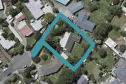 16 Wairere Grove, Paraparaumu