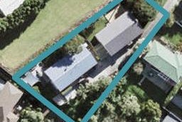 1/982 East Coast Road, Northcross, Auckland