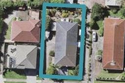 2/10 Benygloe Place, Highland Park, Auckland
