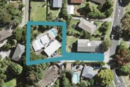 10 Castleford Street, Green Bay, Auckland