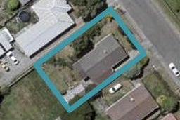 12 Coleman Street, Paraparaumu