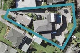 76 Bradbury Road, Botany Downs, Auckland