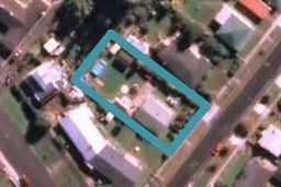12 Queen Street, Milton