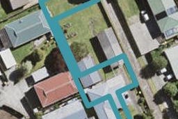8/42 Woodside Road, Massey, Auckland
