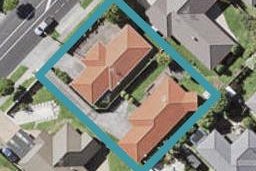 2/72 Millhouse Drive, Northpark, Auckland