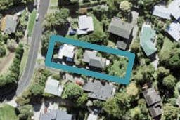 1/77 Hebron Road, Waiake, Auckland