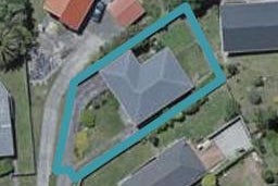 16 Brooker Grove, Newlands, Wellington