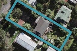 3 Crescent Road East, Ostend, Waiheke Island