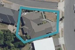 138 Saint James Drive, Huntington, Hamilton