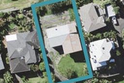 31 Peter Terrace, Castor Bay, Auckland