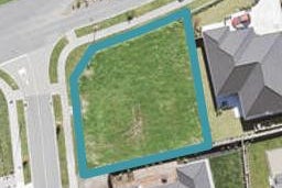1 Floyd Road, Riverhead, Riverhead
