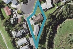2/40 De Quincey Terrace, Highland Park, Auckland