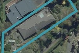 8 Featherston Street, Macandrew Bay, Dunedin