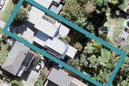 2/8 Long Street, Torbay, Auckland