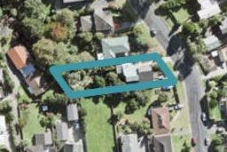 2/35 Marina Road, Torbay, Auckland