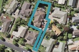 11 Frank Nobilo Drive, Golflands, Auckland