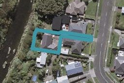 16B Queens Road, Glen Avon, New Plymouth