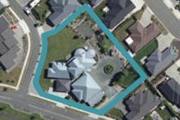 19 Fairose DR, Richmond