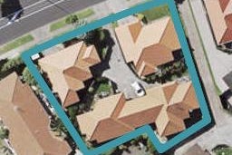 4/52 Millhouse Drive, Northpark, Auckland
