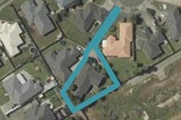 8 Alpine Grove, Kelvin Grove, Palmerston North