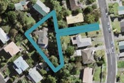 16 Hilling Street, Titirangi, Auckland