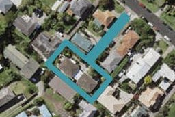 2/0 Belmont Terrace, Milford, Auckland
