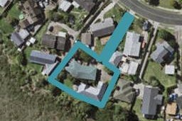 2/103 Edgewater Drive, Pakuranga, Auckland