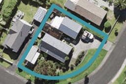 28 Taioma Crescent, Te Atatu Peninsula, Auckland
