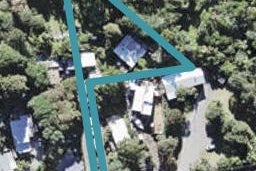 42 Foster Avenue, Huia, Auckland