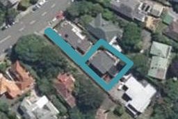 8B Bloomfield Terrace, Hutt Central, Lower Hutt