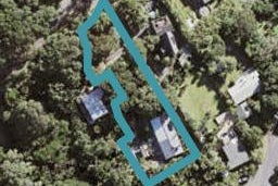 32 Beach Valley Road, Piha, Piha