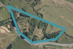 472 Waikawa Beach Road, MANAKAU, Manakau