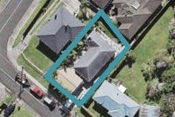 3 Chilcott Road, Henderson, Auckland