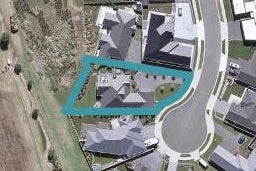 8 Augusta Grove, Waiwhakaiho, New Plymouth